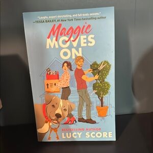 Maggie Moves On by Lucy Score Book